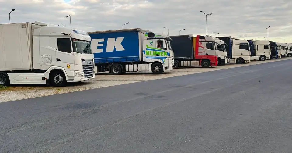 Pożar ciężarówki na MOP Kałęczynek — utrudnienia na autostradzie A1