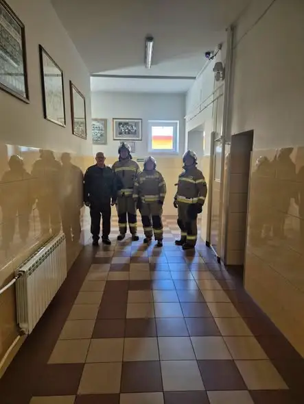 Próbna ewakuacja w Liceum Ogólnokształcącym w Izbicy Kujawskiej z udziałem OSP