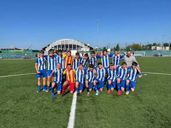 GKS Fabianki podsumowuje weekend: pięć goli seniorów i kontuzja trampkarza