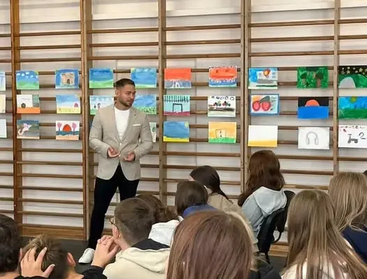 Poczucie własnej wartości tematem spotkania z uczniami w Lubieniu Kujawskim