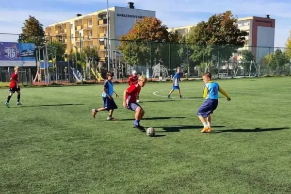 Mistrzostwa Włocławia w piłce nożnej: ZSK Długosz i SP20 w finałach
