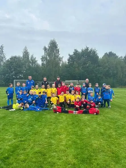 Weekend pełen emocji dla GKS Fabianki – od żaków do seniorów