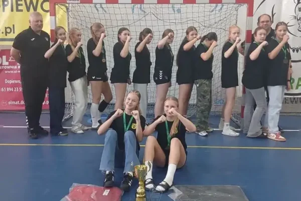 Brązowy medal szczypiornistek ZSA 1920 Włocławek w turnieju Pantera Cup