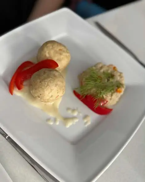 Uczniowie technikum gastronomicznego w Starym Brześciu rozpoczęli rok szkolny od praktycznych zajęć