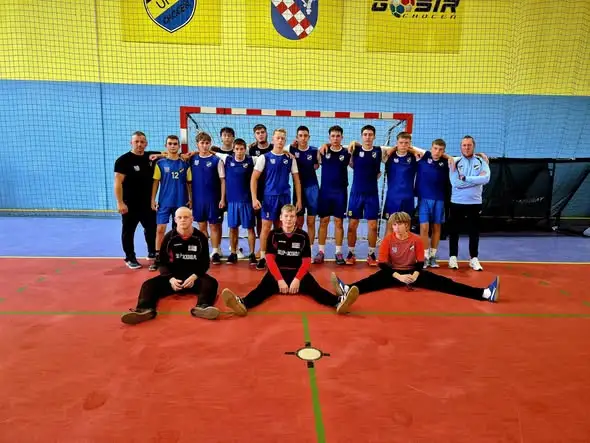 Juniorzy Unii Choceń przegrywają ze Szczypiorniakiem Olsztyn 32:42