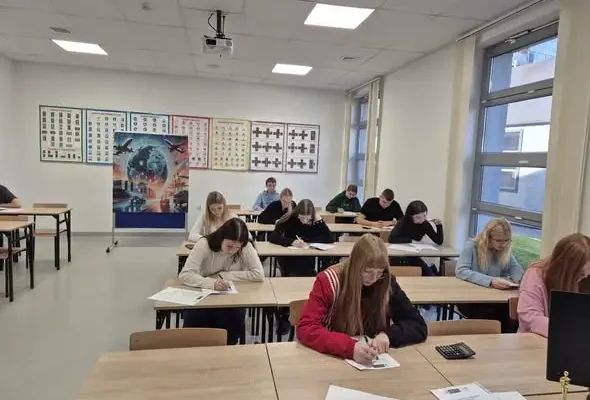 Uczniowie z Chodcza sprawdzili się w Olimpiadzie Logistycznej