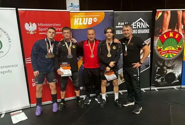Oskar Leśniewski ze złotem Mistrzostw Polski LZS U17 w zapasach