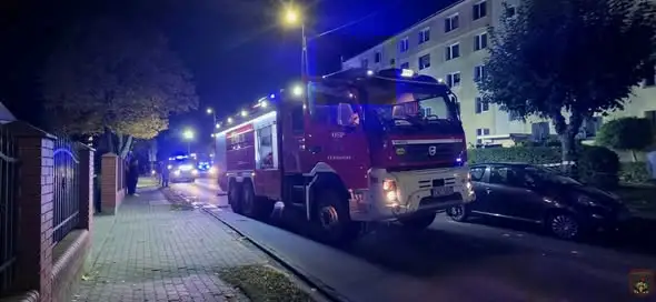 Nocny pożar mieszkania w Lubrańcu – akcja strażaków i służb ratunkowych