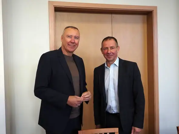 Włocławek: trwa XXXVIII sesja Rady Miasta – budżet, opłaty i współpraca z Arbon