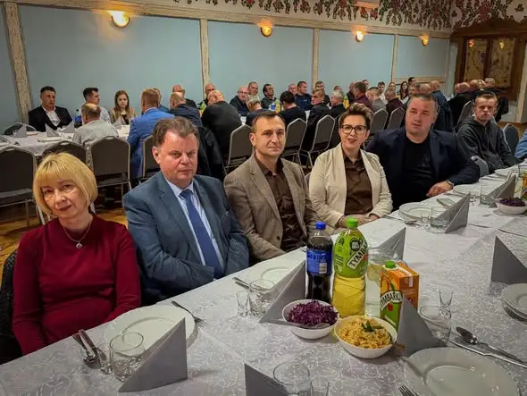 Zakończenie sezonu lotowego gołębi pocztowych w Rakutowie