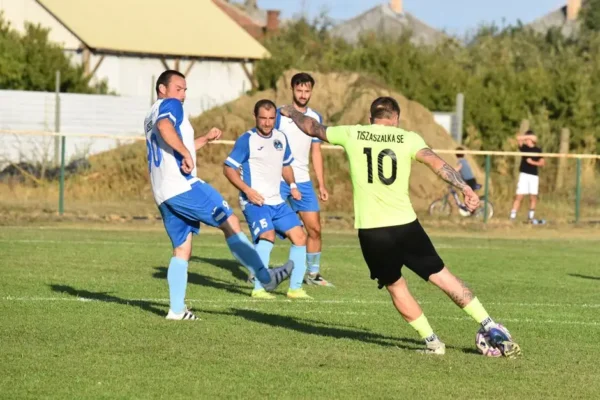 Kujawianka Izbica Kujawska zagra w Kruszwicy. 8. kolejka Klasy Okręgowej